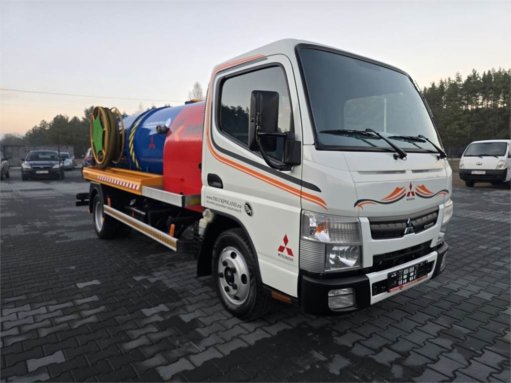 Mitsubishi ROM KOKS SMART COMBI WUKO HOT WATER FOR CLEANING S - Vakuumska cisterna: slika 2 Mitsubishi ROM KOKS SMART COMBI WUKO HOT WATER FOR CLEANING S - Vakuumska cisterna: slika 2