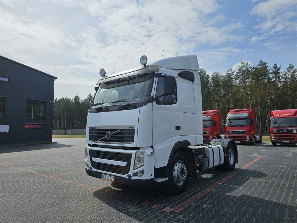 Volvo STANDARD 460 automatic 2009 r - Tegljač: slika 2 Volvo STANDARD 460 automatic 2009 r - Tegljač: slika 2