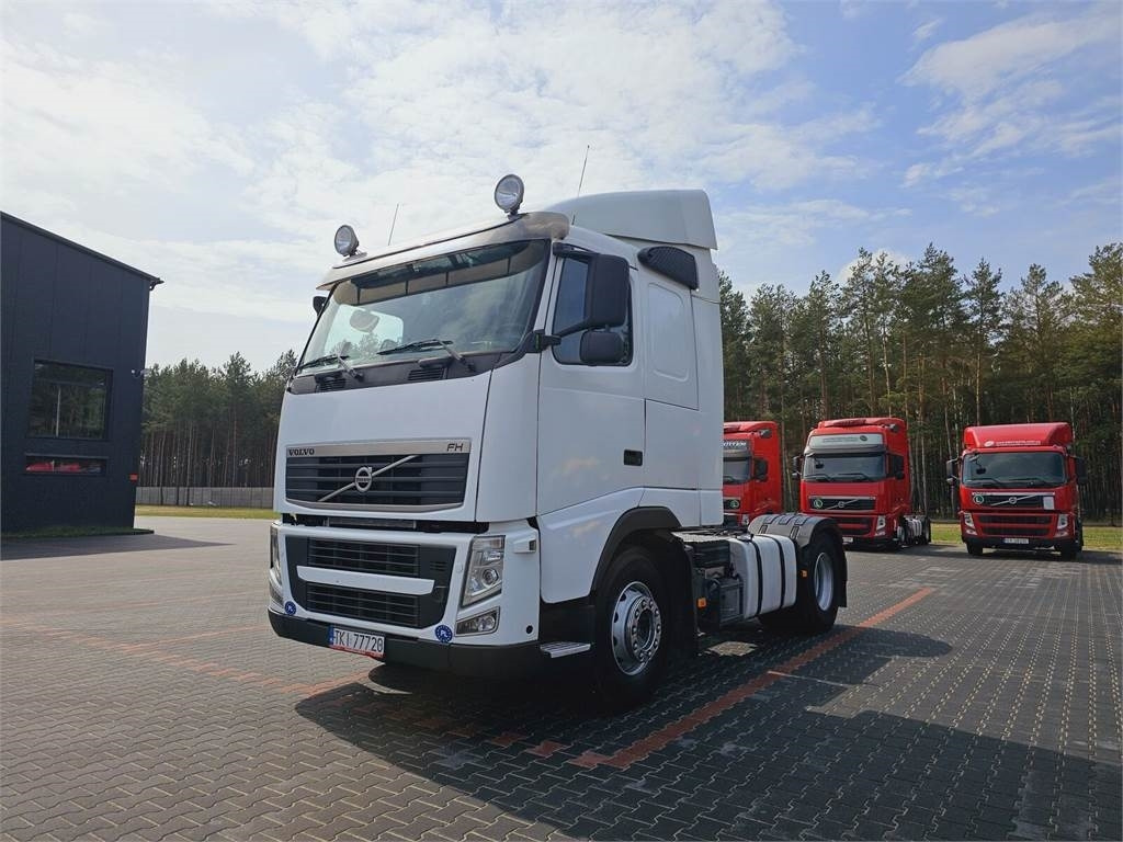Volvo STANDARD 460 automatic 2009 r - Tegljač: slika 3 Volvo STANDARD 460 automatic 2009 r - Tegljač: slika 3