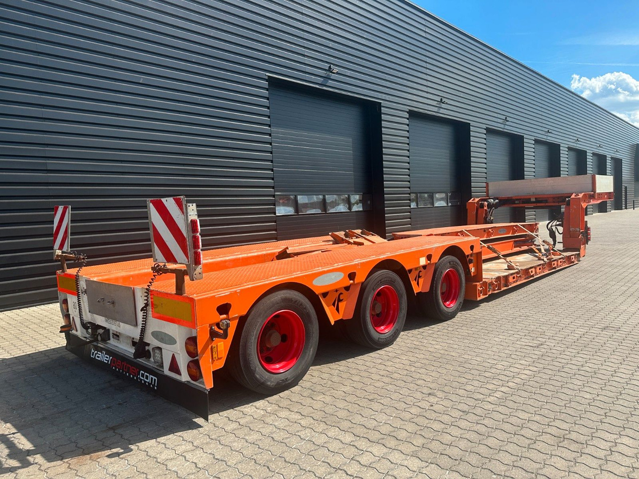 Faymonville 3 achs tiefbett / Verlängerungsträger - Niska poluprikolica za prevoz: slika 2 Faymonville 3 achs tiefbett / Verlängerungsträger - Niska poluprikolica za prevoz: slika 2