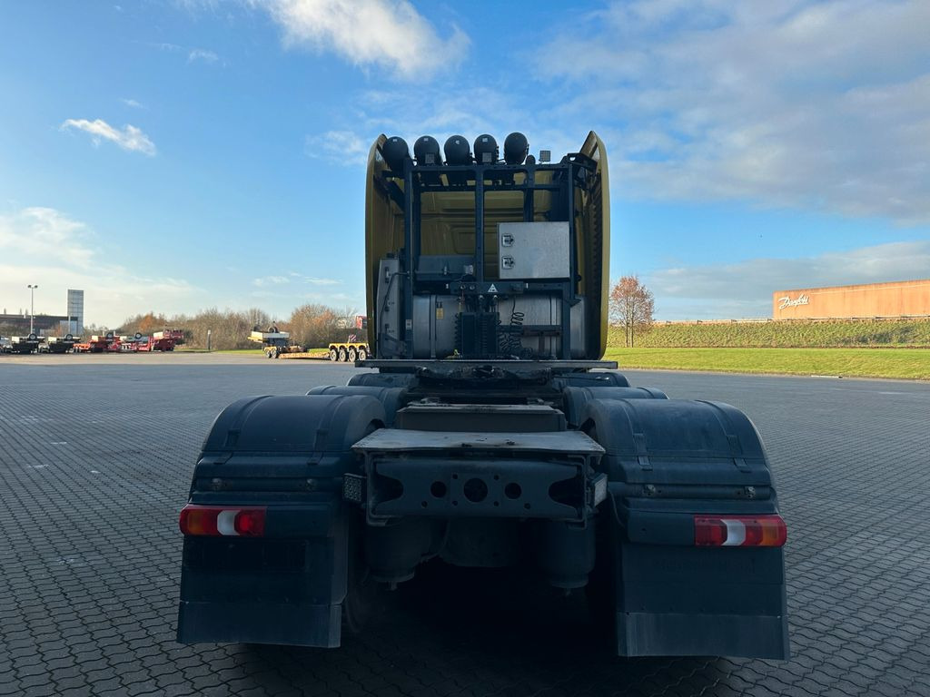 Mercedes-Benz 4163 8x4 / 180.000 kg - Tegljač: slika 4 Mercedes-Benz 4163 8x4 / 180.000 kg - Tegljač: slika 4