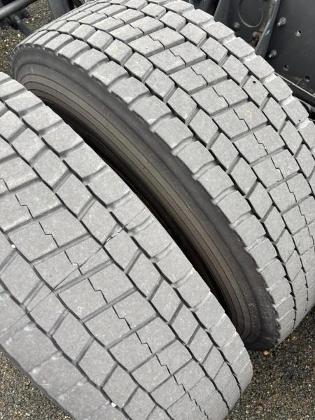 Kamion sa golom šasijom i zatvorenom kabinom DAF XF 410 FAN: slika 12