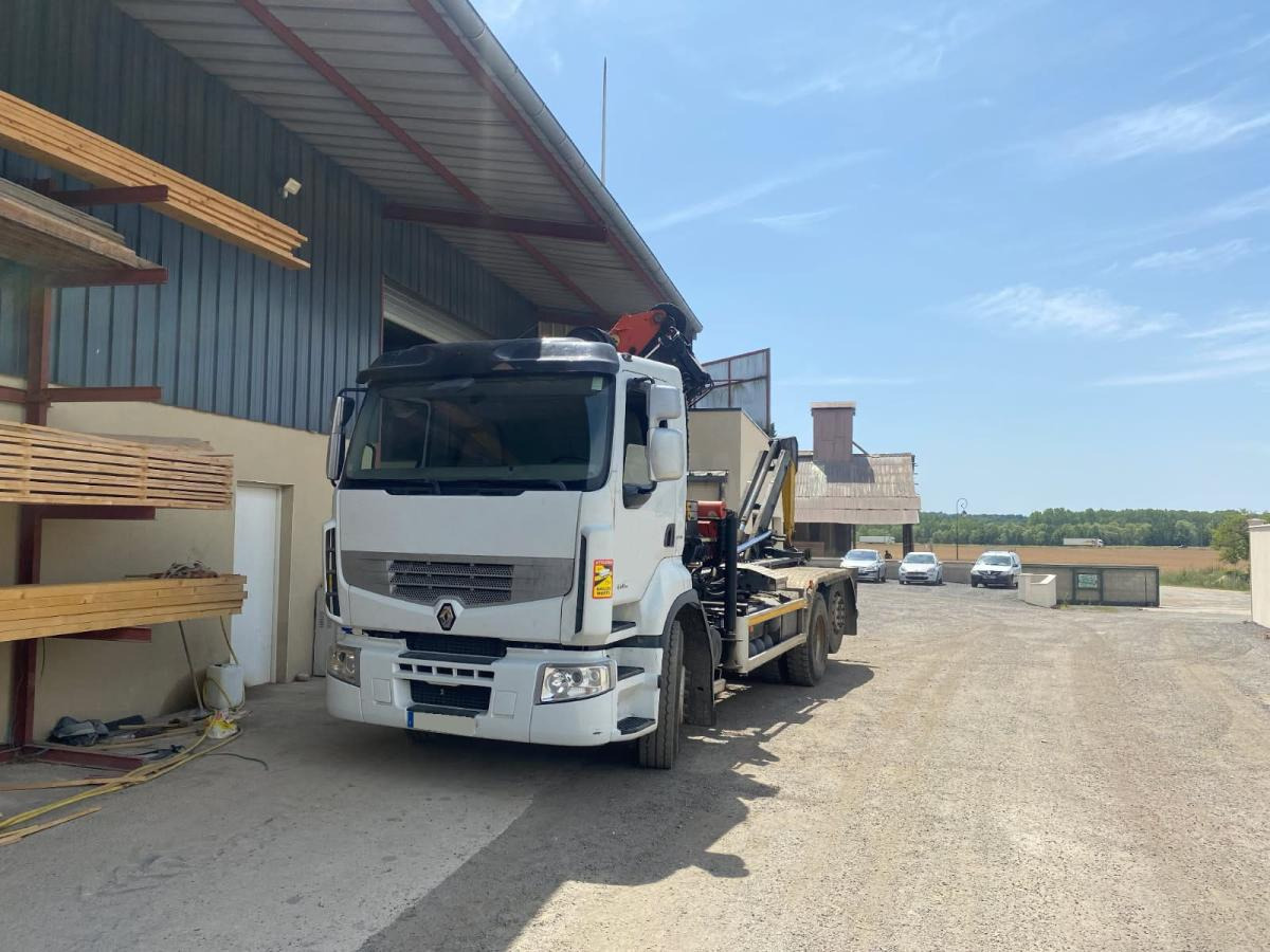 Renault Premium avec grue PALFINGER PK 18000 - Kamion sa hidrauličnom kukom, Kamion sa dizalicom: slika 2 Renault Premium avec grue PALFINGER PK 18000 - Kamion sa hidrauličnom kukom, Kamion sa dizalicom: slika 2