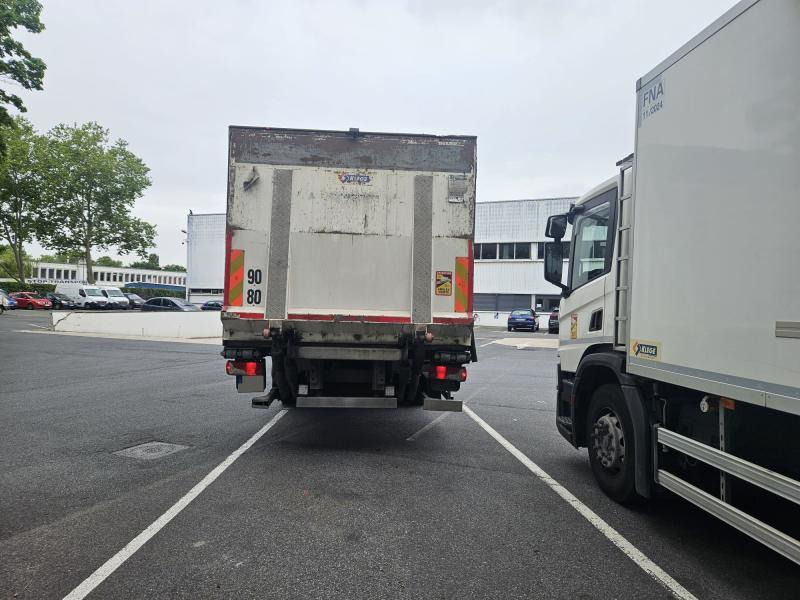 Scania P 320 - Hladnjača: slika 4 Scania P 320 - Hladnjača: slika 4