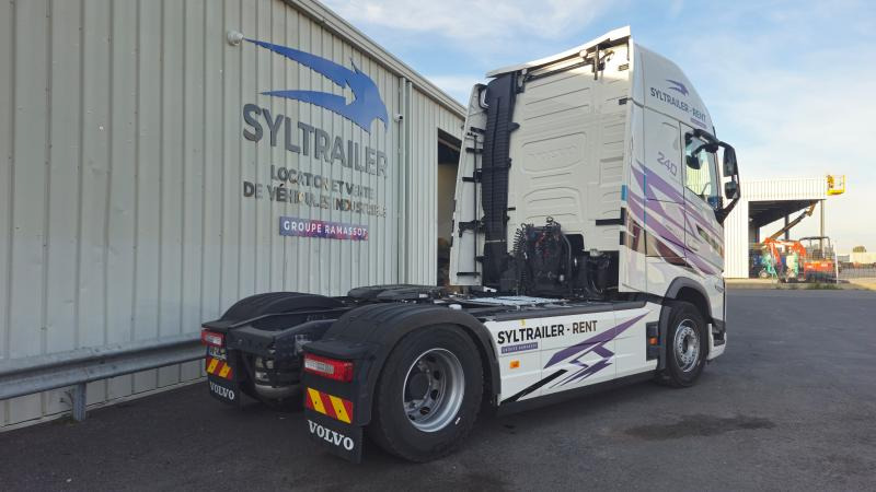 Volvo FH 500 AERO Globetrotter XXL (Location / Rent) - Tegljač: slika 2 Volvo FH 500 AERO Globetrotter XXL (Location / Rent) - Tegljač: slika 2