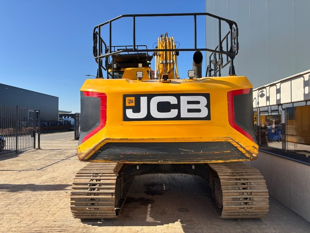 JCB 220 XL 4F -- 220X LC -- 220 X LC - 220 - Bager guseničar: slika 5 JCB 220 XL 4F -- 220X LC -- 220 X LC - 220 - Bager guseničar: slika 5