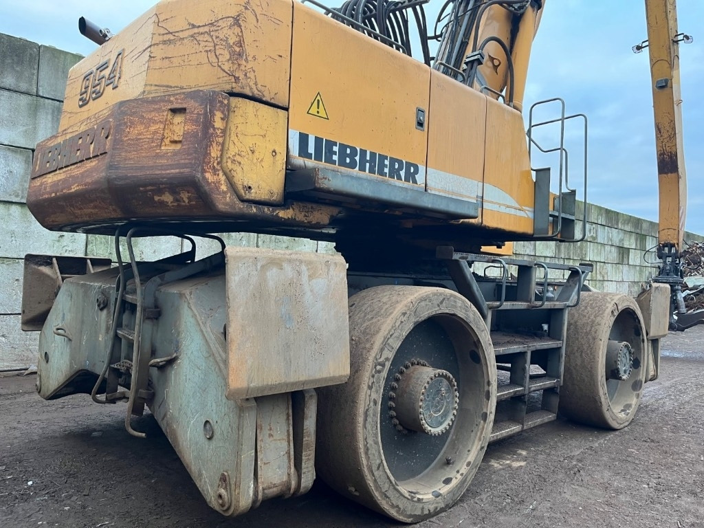 Liebherr A 954 B HD - Bager za obradu otpada/ Industrije: slika 5 Liebherr A 954 B HD - Bager za obradu otpada/ Industrije: slika 5