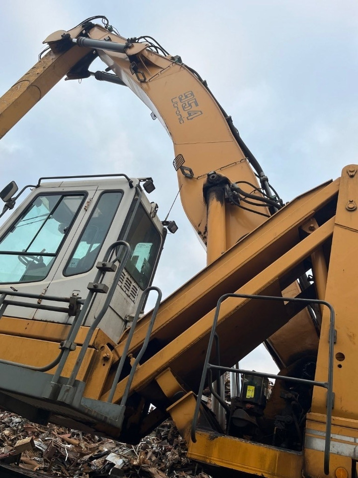 Liebherr A 954 B HD - Bager za obradu otpada/ Industrije: slika 3 Liebherr A 954 B HD - Bager za obradu otpada/ Industrije: slika 3