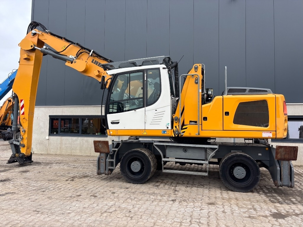 Liebherr LH 24 M - LH 24 - LH 22 / LH 26 - Bager za obradu otpada/ Industrije: slika 5 Liebherr LH 24 M - LH 24 - LH 22 / LH 26 - Bager za obradu otpada/ Industrije: slika 5