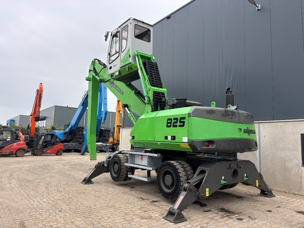 Sennebogen 825 - 825 M - 825MD - Bager za obradu otpada/ Industrije: slika 4 Sennebogen 825 - 825 M - 825MD - Bager za obradu otpada/ Industrije: slika 4