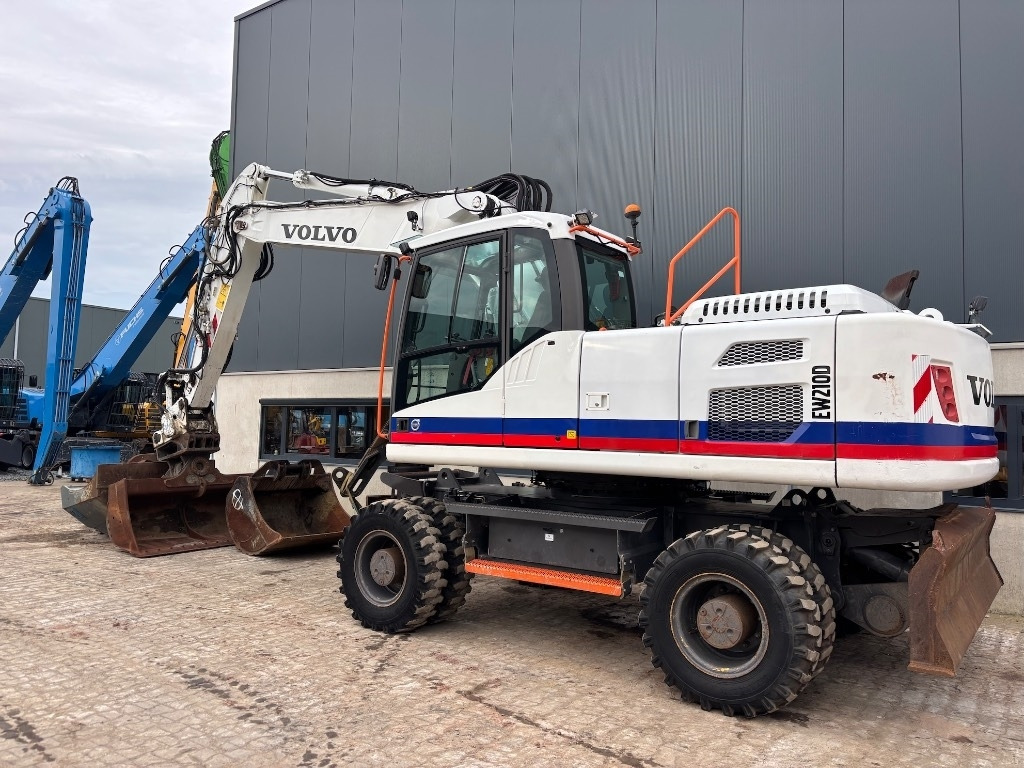 Volvo EW 210 D - EW210 - EW210D - EW 180 - EW 240 - Bager točkaš: slika 3 Volvo EW 210 D - EW210 - EW210D - EW 180 - EW 240 - Bager točkaš: slika 3