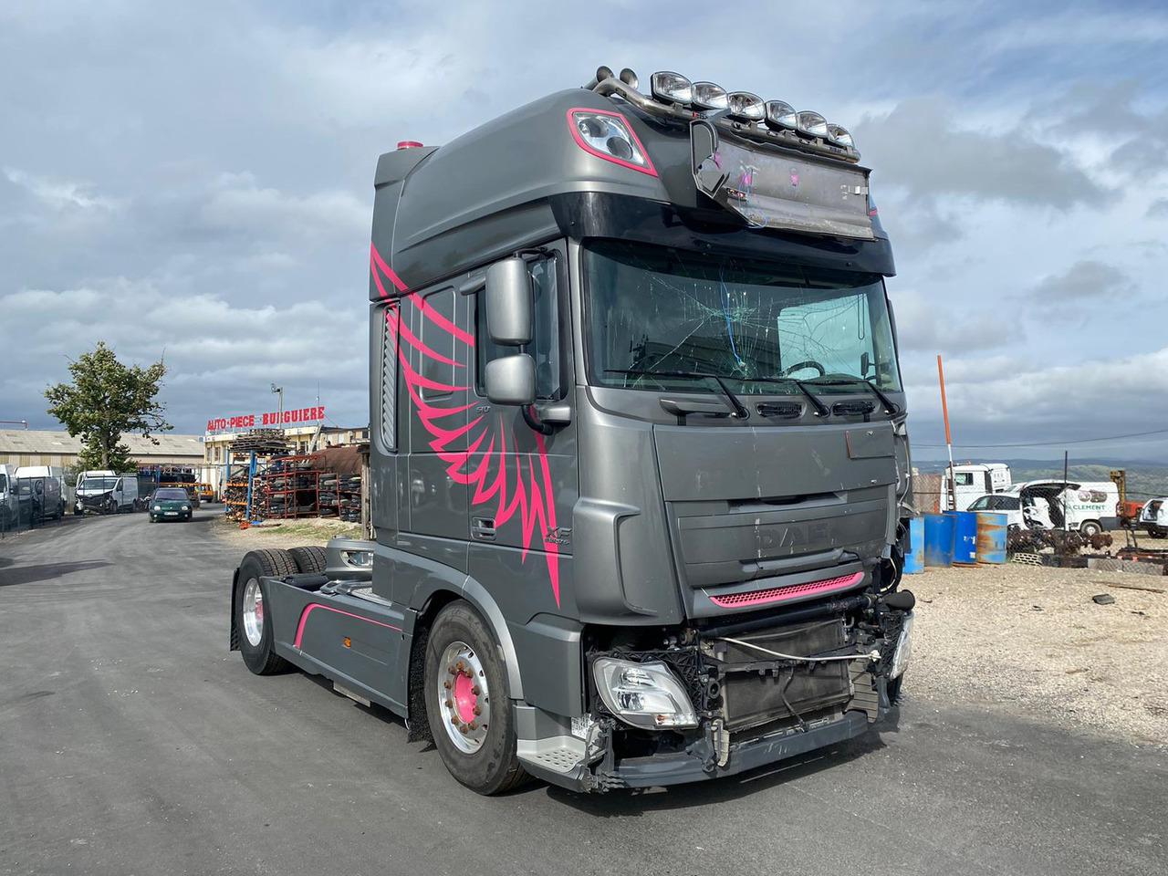 DAF XF 510 Super Space Cab - Tegljač: slika 2 DAF XF 510 Super Space Cab - Tegljač: slika 2