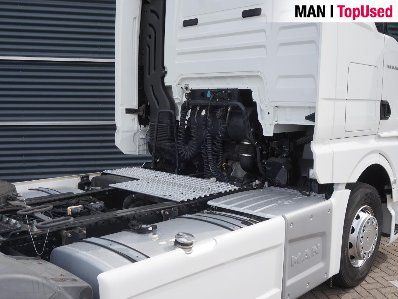 MAN TGX 18.510 4x2 LL SA - Tegljač: slika 2 MAN TGX 18.510 4x2 LL SA - Tegljač: slika 2