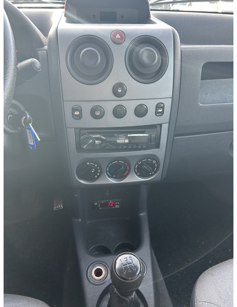 Citroën Berlingo 1.9d / 150 dkm / Frigo Box -25 gr. / APK TUV 10-26 - Dostavno vozilo hladnjača: slika 5 Citroën Berlingo 1.9d / 150 dkm / Frigo Box -25 gr. / APK TUV 10-26 - Dostavno vozilo hladnjača: slika 5