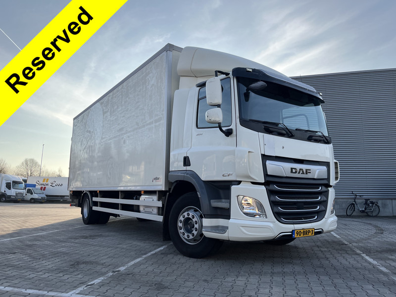 DAF CF 260 FA / 18 Ton / 204 dkm / Box 7.5 mtr / Laadklep / APK 05-25 - Kamion sa zatvorenim sandukom: slika 1 DAF CF 260 FA / 18 Ton / 204 dkm / Box 7.5 mtr / Laadklep / APK 05-25 - Kamion sa zatvorenim sandukom: slika 1