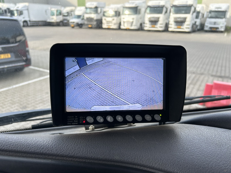 DAF FA LF45 160 Euro 5 EEV / 268 dkm / Box / Blad - Blad / APK TUV 11-26 - Kamion sa zatvorenim sandukom: slika 5 DAF FA LF45 160 Euro 5 EEV / 268 dkm / Box / Blad - Blad / APK TUV 11-26 - Kamion sa zatvorenim sandukom: slika 5