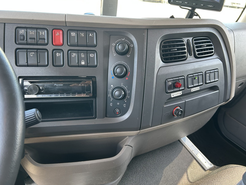 DAF LF 320 FA / Effer 175.2/c3s Crane / 363 dkm / Plateau / NL Truck - Kamion sa dizalicom: slika 5 DAF LF 320 FA / Effer 175.2/c3s Crane / 363 dkm / Plateau / NL Truck - Kamion sa dizalicom: slika 5