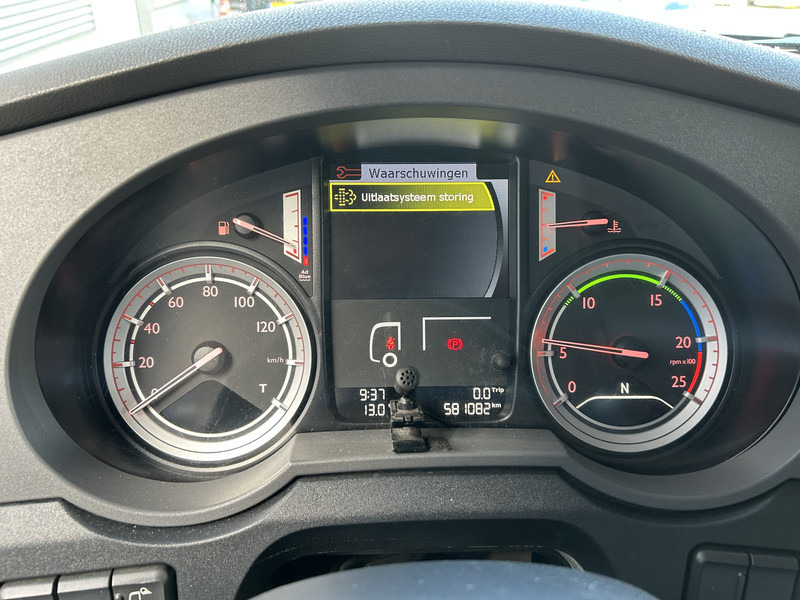 DAF XF 440 FAN SSC + Aschersleben Kaross DSA 18 / Loadlift 4000 kg / Curtainside Combi - Kamion sa ceradom: slika 4 DAF XF 440 FAN SSC + Aschersleben Kaross DSA 18 / Loadlift 4000 kg / Curtainside Combi - Kamion sa ceradom: slika 4