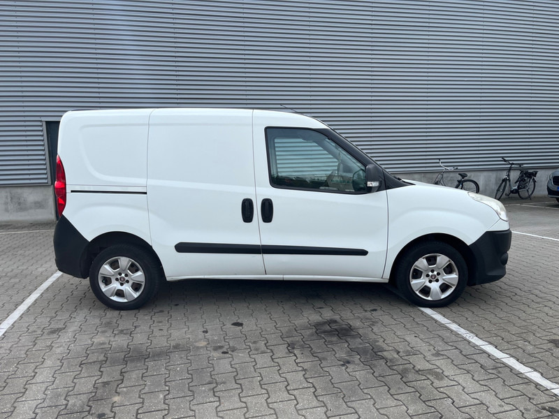 Fiat Dobló Cargo 1.3 MultiJet / NL Van - Mali kombi: slika 2 Fiat Dobló Cargo 1.3 MultiJet / NL Van - Mali kombi: slika 2
