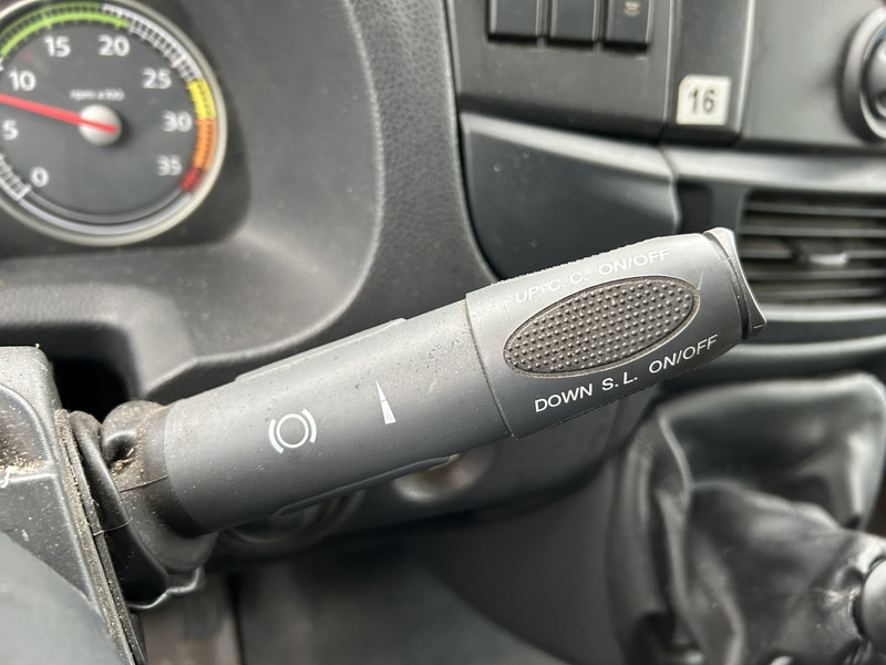 Iveco EuroCargo 180 / Motor Problem / Blad - Blad / Manual / Box / Loadlift - Kamion sa zatvorenim sandukom: slika 5 Iveco EuroCargo 180 / Motor Problem / Blad - Blad / Manual / Box / Loadlift - Kamion sa zatvorenim sandukom: slika 5