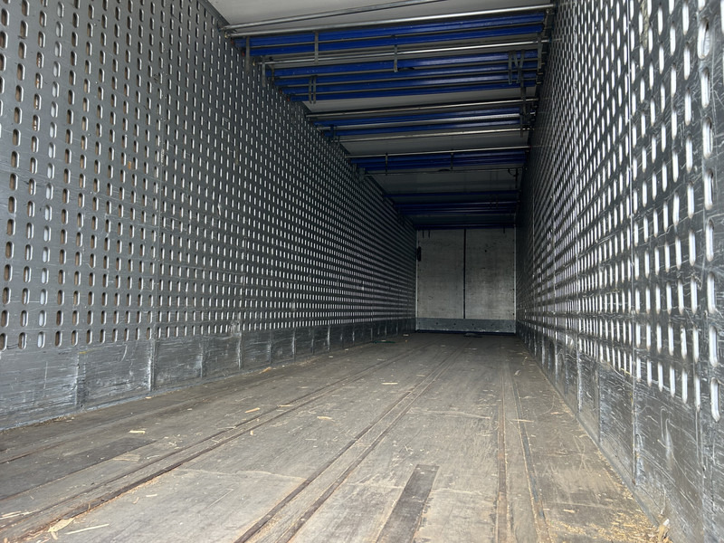 Krone SDP 27 / Box - Confectie / 3 axle BPW Drum / NL Trailer - Poluprikolica sa zatvorenim sandukom: slika 3 Krone SDP 27 / Box - Confectie / 3 axle BPW Drum / NL Trailer - Poluprikolica sa zatvorenim sandukom: slika 3