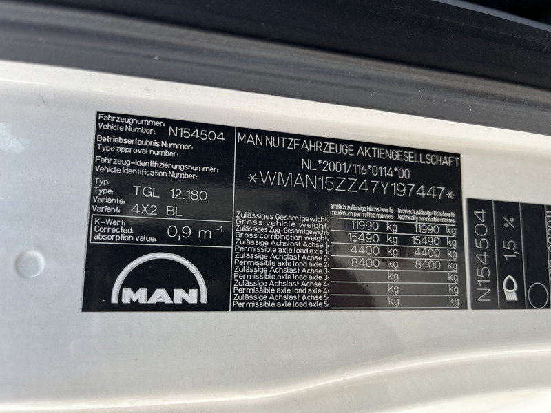 Kamion sa zatvorenim sandukom MAN TGL 12.180 / 12 Ton / 781 dkm / Oil Leak / Canvas Box / NL Truck: slika 16