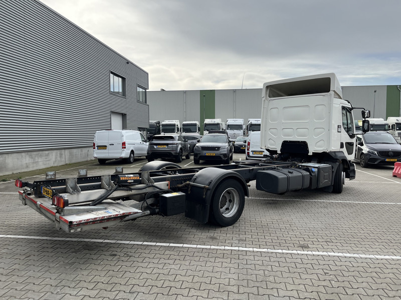 Renault D 250 Euro 6 / Chassis Cabine / 500 dkm / 12 Ton / Full Air - Kamion sa golom šasijom i zatvorenom kabinom: slika 2 Renault D 250 Euro 6 / Chassis Cabine / 500 dkm / 12 Ton / Full Air - Kamion sa golom šasijom i zatvorenom kabinom: slika 2