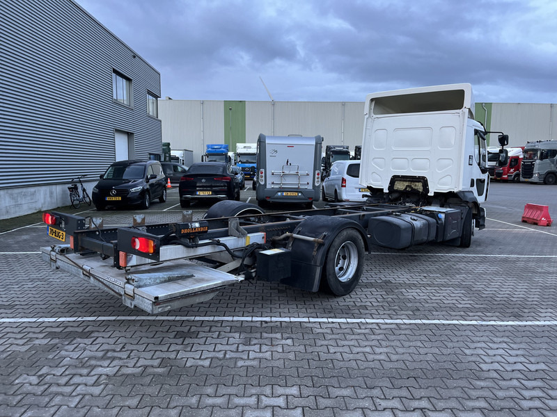 Renault D 250 Euro 6 / Chassis Cabine / 588 dkm / 12 Ton / Full Air / 2x in stock - Kamion sa golom šasijom i zatvorenom kabinom: slika 2 Renault D 250 Euro 6 / Chassis Cabine / 588 dkm / 12 Ton / Full Air / 2x in stock - Kamion sa golom šasijom i zatvorenom kabinom: slika 2
