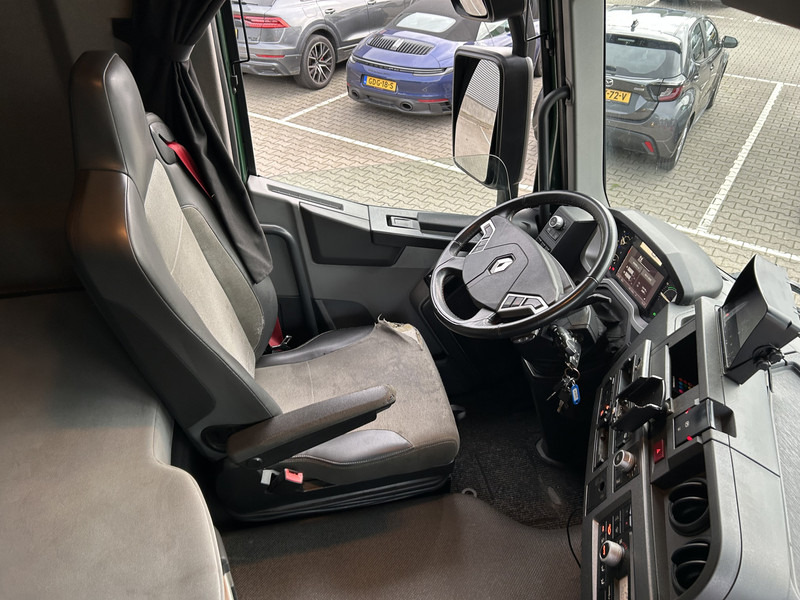 Renault T 380 Comfort / 820 dkm / Curtainside / Loadlift / APK TUV 02-26 - Kamion sa ceradom: slika 3 Renault T 380 Comfort / 820 dkm / Curtainside / Loadlift / APK TUV 02-26 - Kamion sa ceradom: slika 3