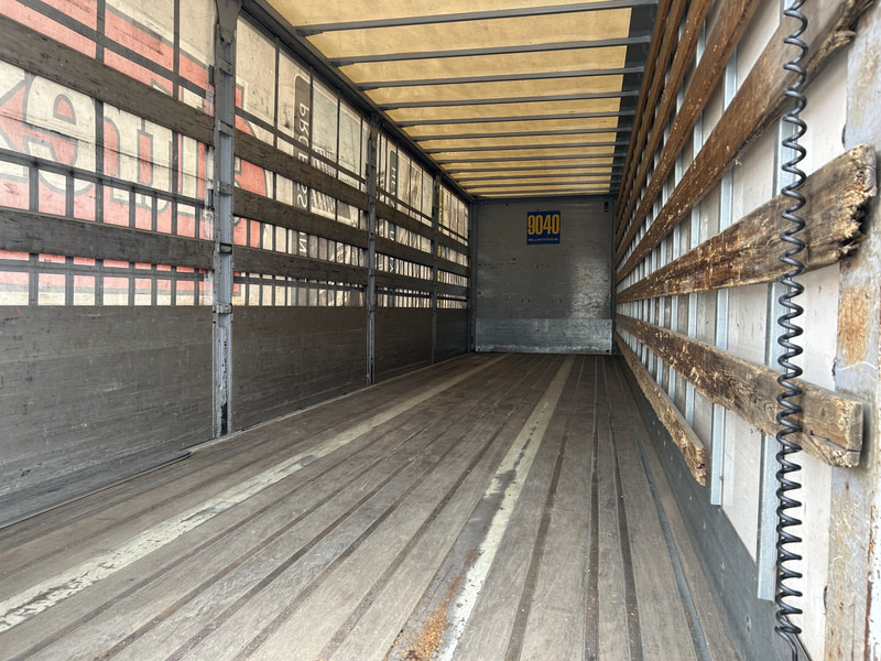 Renders ROC 12.10 City / Curtainside / Loadlift 2000 kg / NL Trailer - Poluprikolica sa ceradom: slika 3 Renders ROC 12.10 City / Curtainside / Loadlift 2000 kg / NL Trailer - Poluprikolica sa ceradom: slika 3