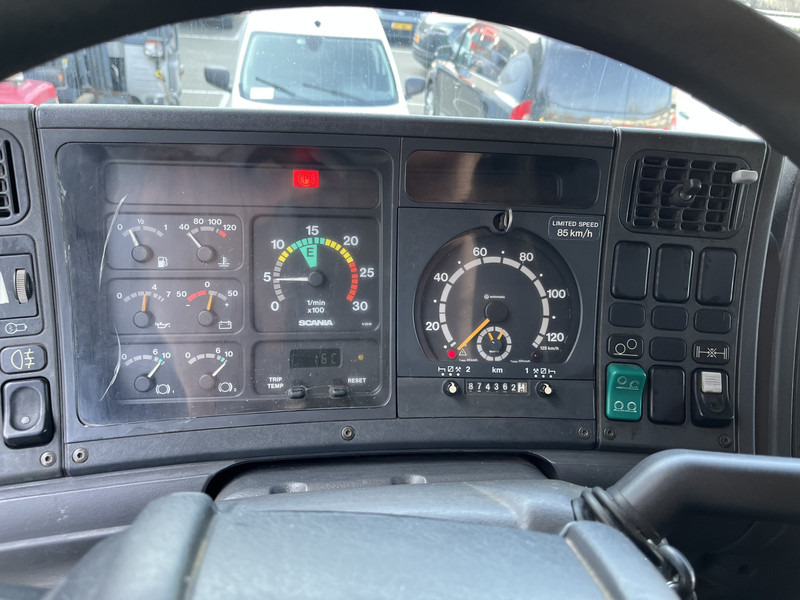 Scania R 144G V8 460 6x2 Boogie / 874 dkm / Blad - Blad / Hook Lift / NL Truck - Kamion sa hidrauličnom kukom: slika 4 Scania R 144G V8 460 6x2 Boogie / 874 dkm / Blad - Blad / Hook Lift / NL Truck - Kamion sa hidrauličnom kukom: slika 4