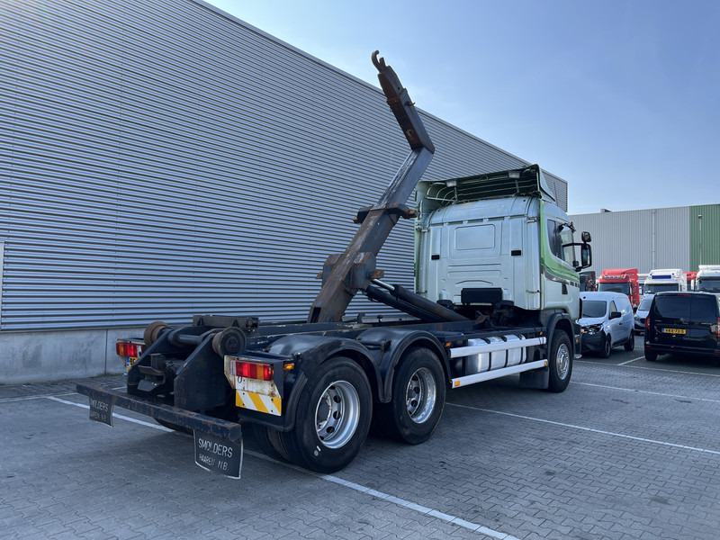 Scania R 144G V8 460 6x2 Boogie / 874 dkm / Blad - Blad / Hook Lift / NL Truck - Kamion sa hidrauličnom kukom: slika 2 Scania R 144G V8 460 6x2 Boogie / 874 dkm / Blad - Blad / Hook Lift / NL Truck - Kamion sa hidrauličnom kukom: slika 2