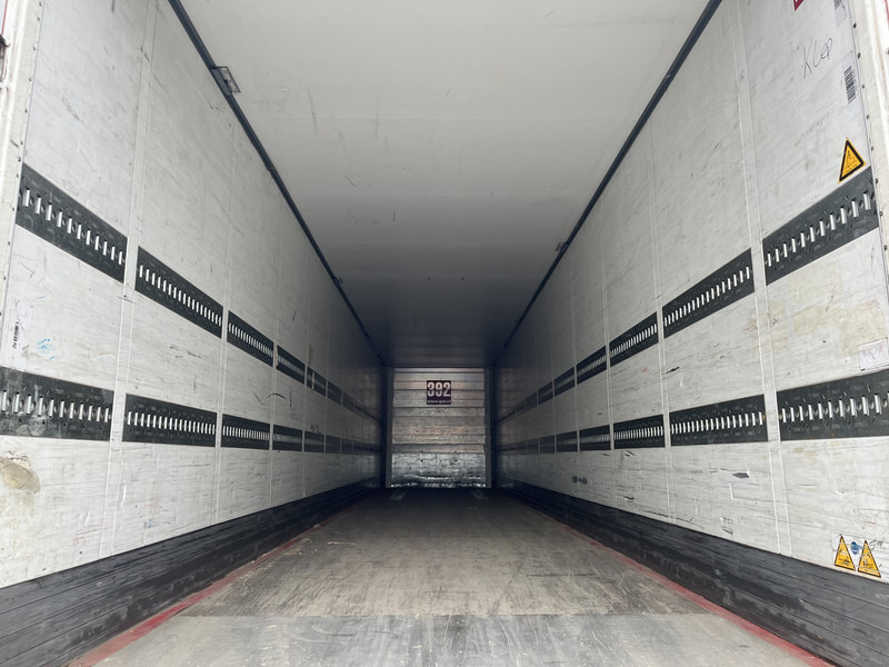 Schmitz Cargobull SCB S2 / Box Trailer / 2 axle / Loadlift / APK TUV 04-26 - Poluprikolica sa zatvorenim sandukom: slika 3 Schmitz Cargobull SCB S2 / Box Trailer / 2 axle / Loadlift / APK TUV 04-26 - Poluprikolica sa zatvorenim sandukom: slika 3