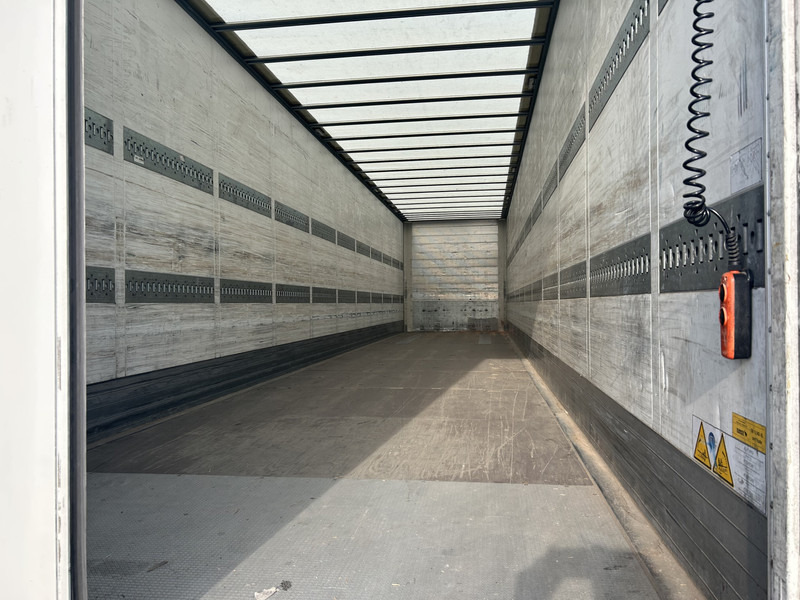 Schmitz Cargobull SCB S3B / Box / Loadlift / 2x Liftas / APK 03-26 - Poluprikolica sa zatvorenim sandukom: slika 3 Schmitz Cargobull SCB S3B / Box / Loadlift / 2x Liftas / APK 03-26 - Poluprikolica sa zatvorenim sandukom: slika 3