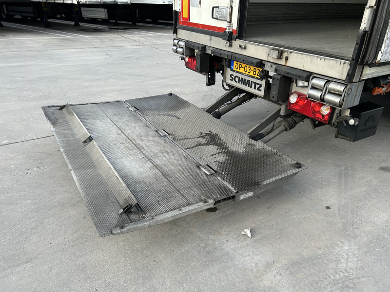 Schmitz Cargobull SCB S3B / Carrier Vector 1950 / Frigo Box / Loadlift / APK TUV 03-26 - Poluprikolica hladnjače: slika 5 Schmitz Cargobull SCB S3B / Carrier Vector 1950 / Frigo Box / Loadlift / APK TUV 03-26 - Poluprikolica hladnjače: slika 5