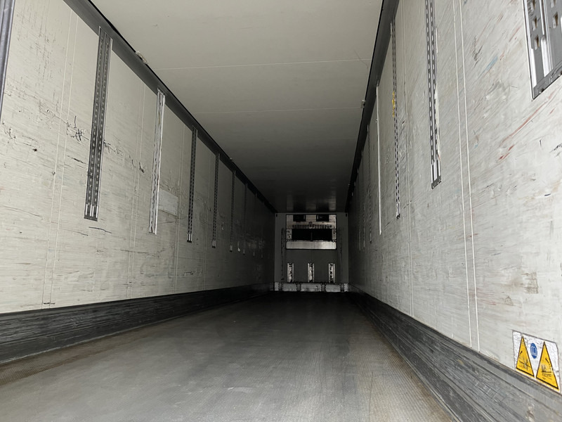 Schmitz Cargobull SKO 24L COOL / Carrier Vector 1850 / BPW Drum / Liftas / Frigo Box / NL Trailer - Poluprikolica hladnjače: slika 3 Schmitz Cargobull SKO 24L COOL / Carrier Vector 1850 / BPW Drum / Liftas / Frigo Box / NL Trailer - Poluprikolica hladnjače: slika 3