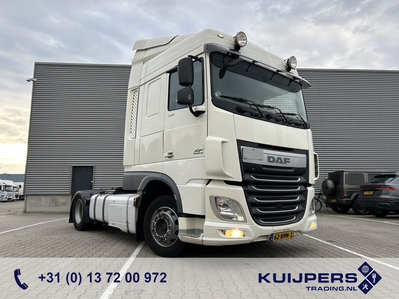 DAF XF 440 FT SC / Smart Tacho V2 / 2 Tanks / StandAirco / APK TUV 09-26 - Tegljač: slika 1 DAF XF 440 FT SC / Smart Tacho V2 / 2 Tanks / StandAirco / APK TUV 09-26 - Tegljač: slika 1