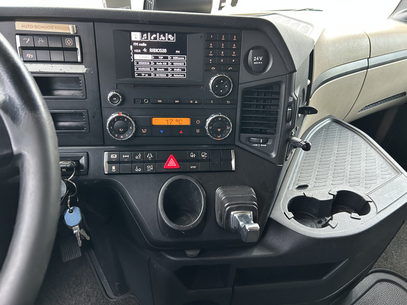 Mercedes-Benz Actros 2445 BigSpace / 950 dkm / NL Truck / APK TUV 03-26 - Tegljač: slika 5 Mercedes-Benz Actros 2445 BigSpace / 950 dkm / NL Truck / APK TUV 03-26 - Tegljač: slika 5