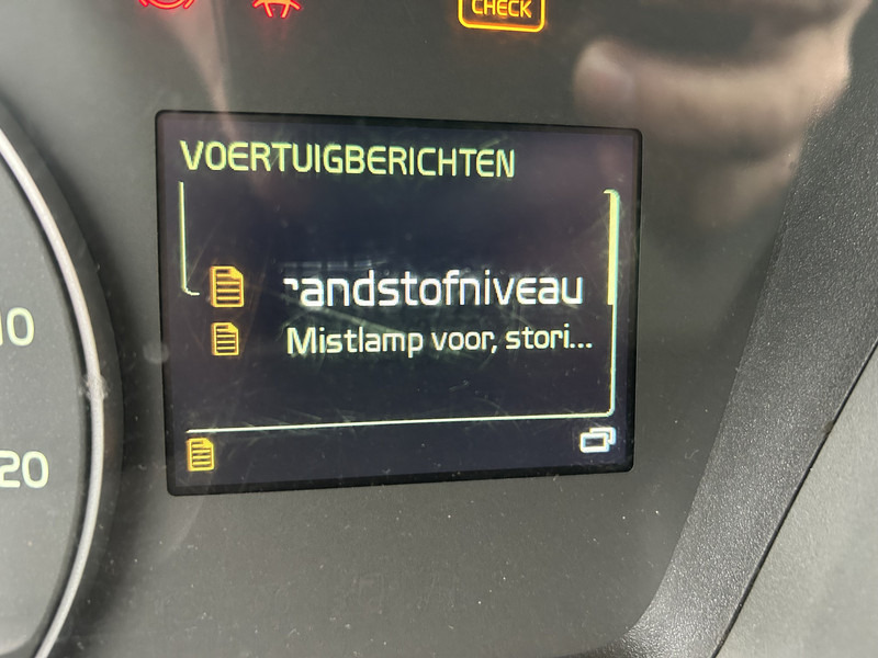 Volvo FH 420 Globetrotter / 842 dkm / VEB+ / Smart Tacho V2 / Dynamic Steering - Tegljač: slika 5 Volvo FH 420 Globetrotter / 842 dkm / VEB+ / Smart Tacho V2 / Dynamic Steering - Tegljač: slika 5