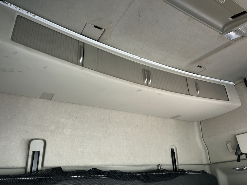 Tegljač Volvo FH 500 Globetrotter / 775 dkm / New Tacho V2 / VEB+ / PTO Hydraulic: slika 12 Tegljač Volvo FH 500 Globetrotter / 775 dkm / New Tacho V2 / VEB+ / PTO Hydraulic: slika 12