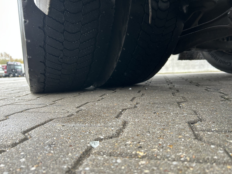 Tegljač Volvo FH 500 Globetrotter / 775 dkm / New Tacho V2 / VEB+ / PTO Hydraulic: slika 18 Tegljač Volvo FH 500 Globetrotter / 775 dkm / New Tacho V2 / VEB+ / PTO Hydraulic: slika 18