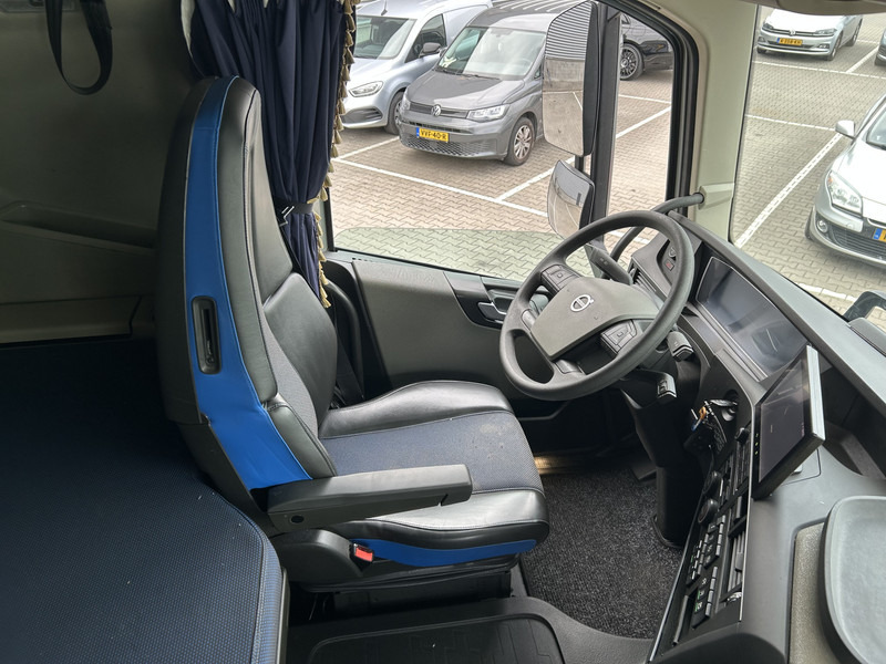 Volvo FH 500 Globetrotter XL / VEB+ / 2 Tanks / New Tacho V2 / APK TUV 07-26 - Tegljač: slika 3 Volvo FH 500 Globetrotter XL / VEB+ / 2 Tanks / New Tacho V2 / APK TUV 07-26 - Tegljač: slika 3