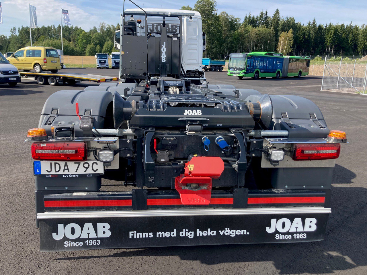 TGS 35.510 8×4-4 JOAB Lastväxlare - Kamion sa hidrauličnom kukom: slika 4 TGS 35.510 8×4-4 JOAB Lastväxlare - Kamion sa hidrauličnom kukom: slika 4