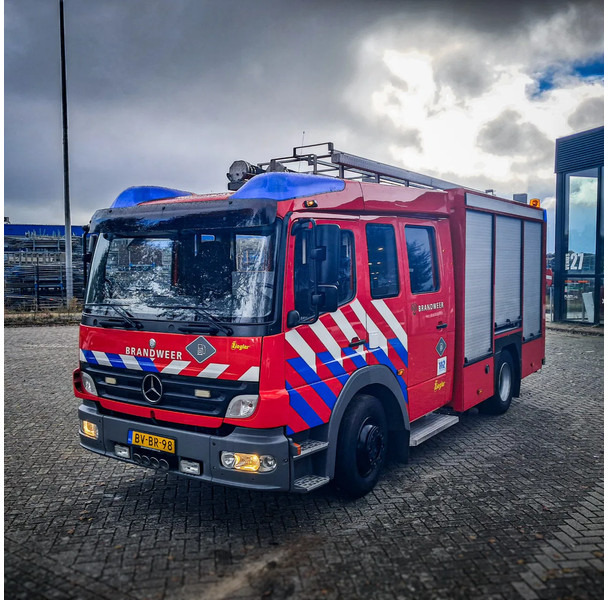 Mercedes-Benz NG 1626 V8 - Vatrogasni kamion: slika 3 Mercedes-Benz NG 1626 V8 - Vatrogasni kamion: slika 3