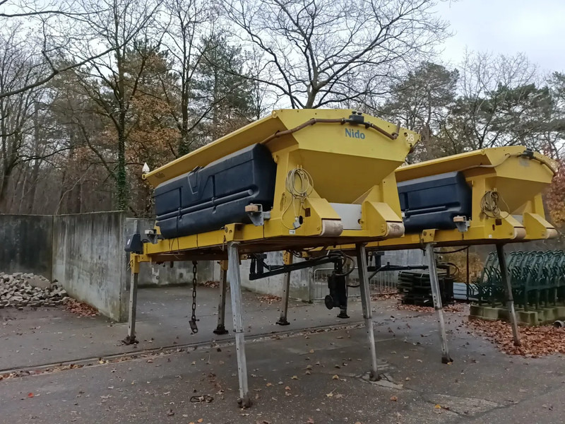 NIDO - Schmidt Stratos B40-36 PALN - Rasipač peska/ Soli: slika 3 NIDO - Schmidt Stratos B40-36 PALN - Rasipač peska/ Soli: slika 3