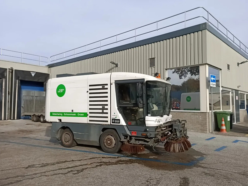 Ravo 540 - Autočistilica: slika 3 Ravo 540 - Autočistilica: slika 3