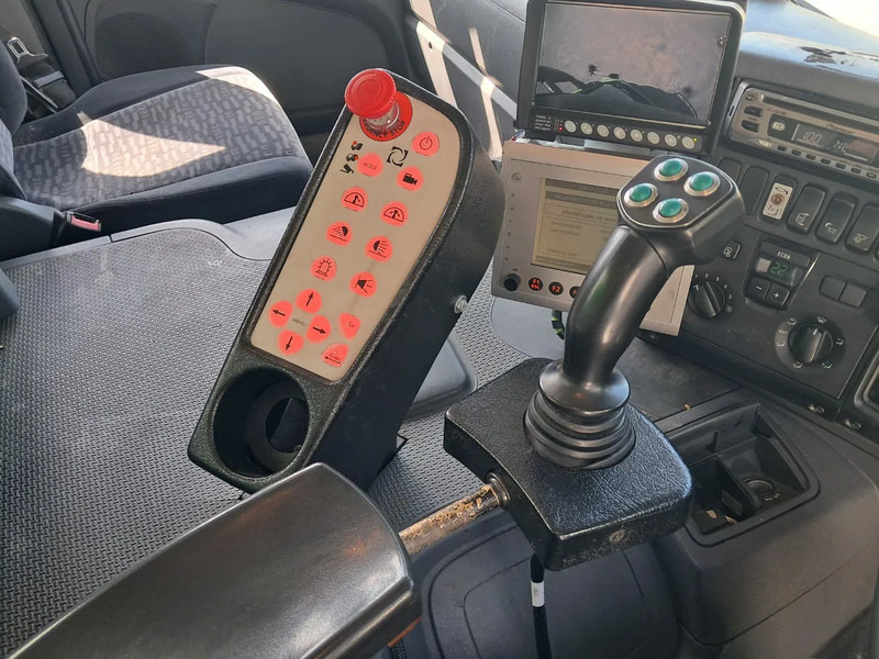 Scania P 280 B 6X2*4 - Kamion za smeće: slika 5 Scania P 280 B 6X2*4 - Kamion za smeće: slika 5