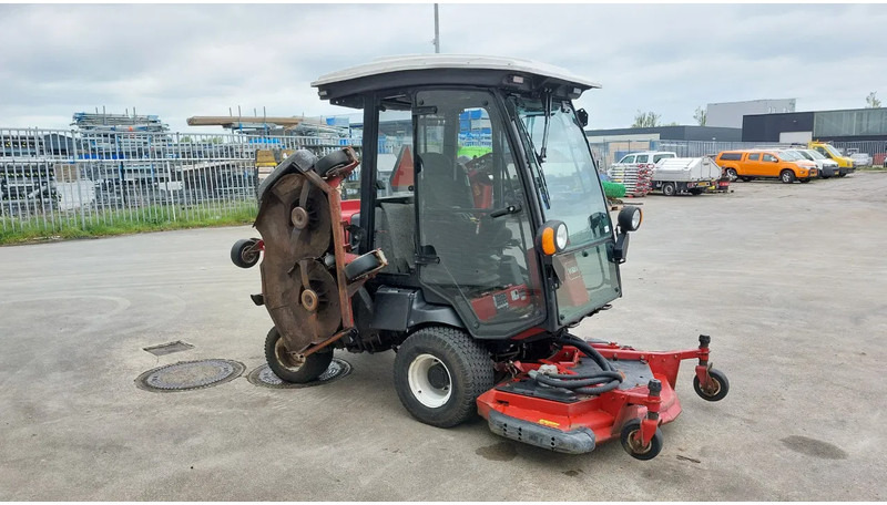 Toro Groundsmaster 4010-D - Kombajn: slika 2 Toro Groundsmaster 4010-D - Kombajn: slika 2