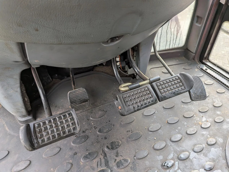 Traktor Valtra N142 N142: slika 16