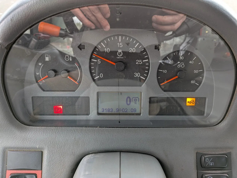 Traktor Valtra N142 N142: slika 15